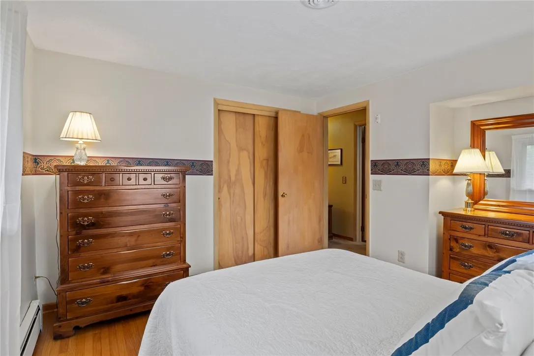 1076 Hrezent View Lane, Webster, New York 14580, Webster, New York 14580, 3 Bedrooms Bedrooms, 6 Rooms Rooms,2 BathroomsBathrooms,Residential,For Sale,1076 Hrezent View Lane, Webster, New York 14580,R1622535