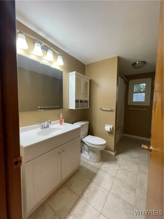 35 Tomcyn Drive, Amherst, New York 14221, Amherst, New York 14221, 4 Bedrooms Bedrooms, 7 Rooms Rooms,1 BathroomBathrooms,Residential Lease,For Rent,35 Tomcyn Drive, Amherst, New York 14221,B1622803