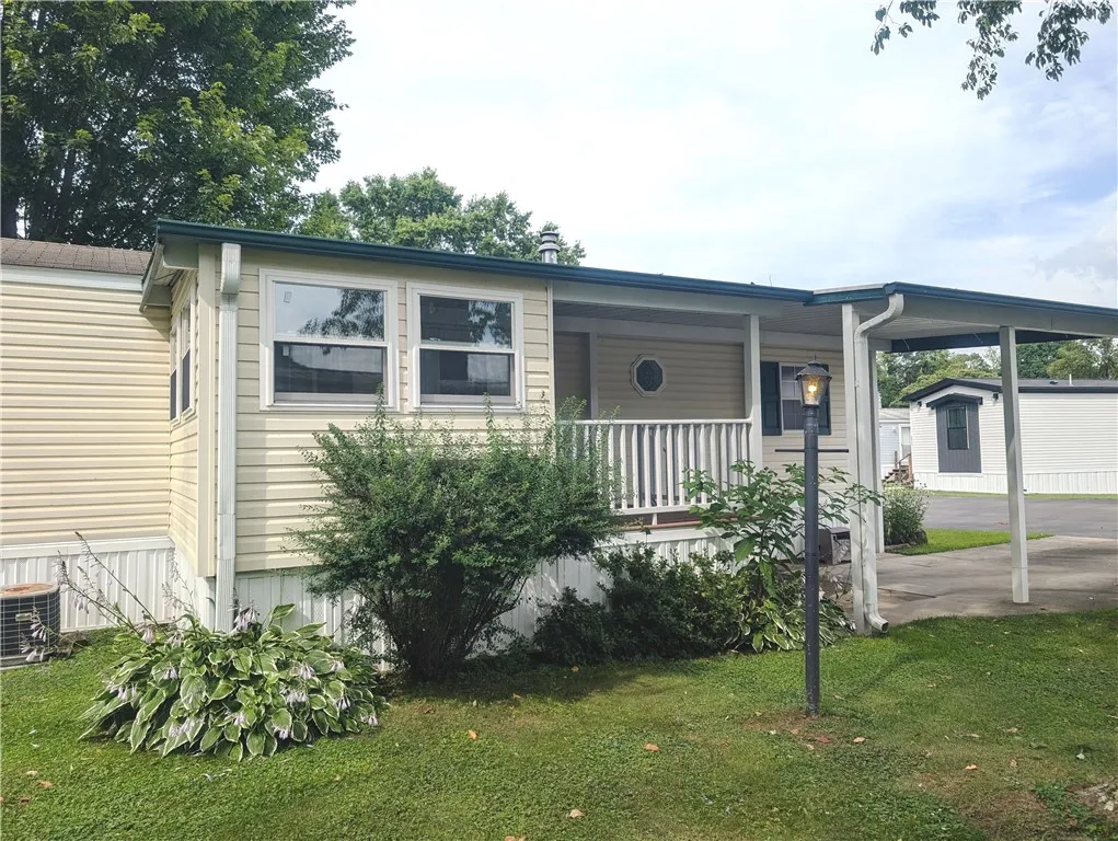 225 Emerald Isle, Smethport Boro, New York 16749, Smethport Boro, Pennsylvania 16749, 3 Bedrooms Bedrooms, 5 Rooms Rooms,2 BathroomsBathrooms,Residential,For Sale,225 Emerald Isle, Smethport Boro, New York 16749,0,R1622755