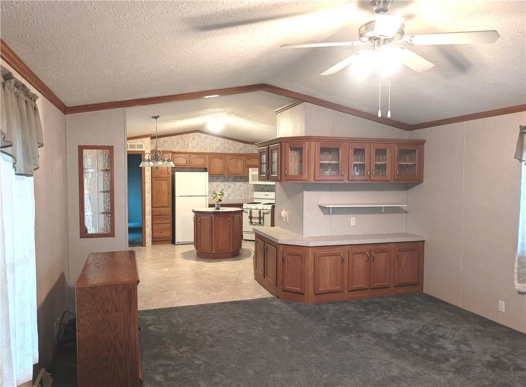 225 Emerald Isle, Smethport Boro, New York 16749, Smethport Boro, Pennsylvania 16749, 3 Bedrooms Bedrooms, 5 Rooms Rooms,2 BathroomsBathrooms,Residential,For Sale,225 Emerald Isle, Smethport Boro, New York 16749,0,R1622755