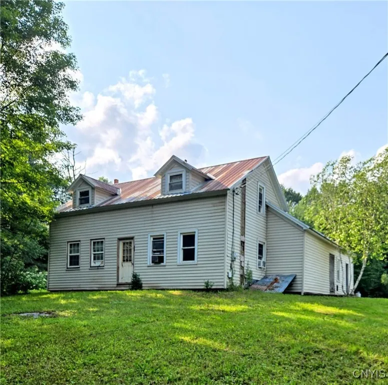 633 Emmonsburg Road, Salisbury, New York 13454, Salisbury, New York 13454, 3 Bedrooms Bedrooms, 9 Rooms Rooms,1 BathroomBathrooms,Residential,Closed,633 Emmonsburg Road, Salisbury, New York 13454,0,S1622078