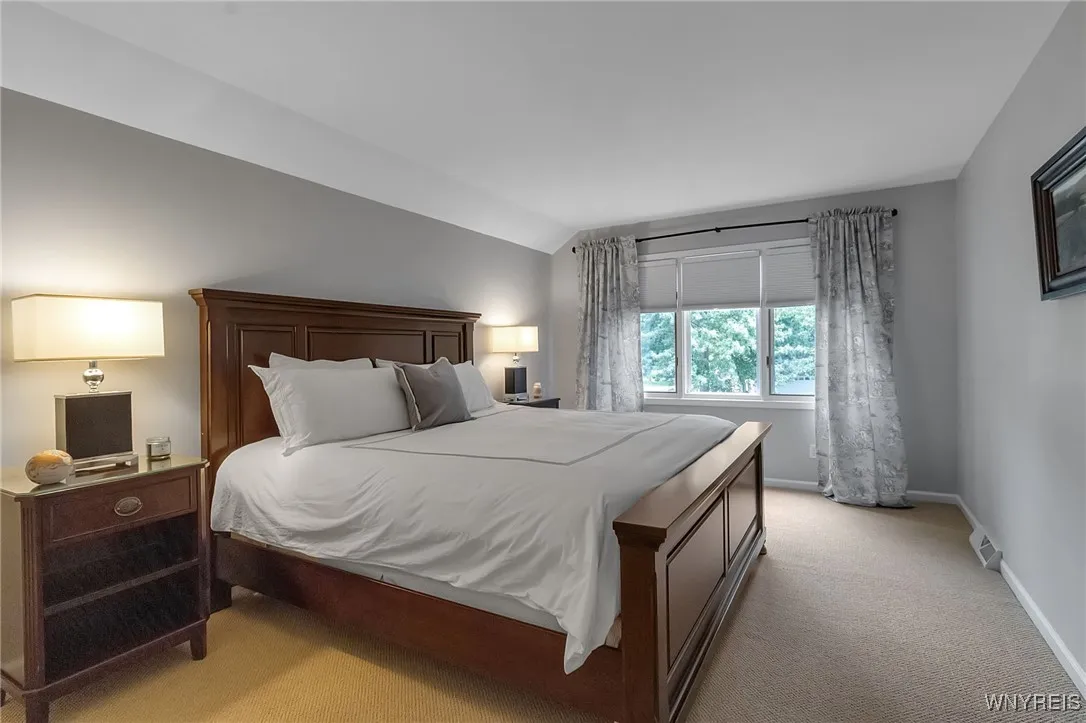 8409 Bridlewood Drive, Clarence, New York 14051, Clarence, New York 14051, 4 Bedrooms Bedrooms, 11 Rooms Rooms,2 BathroomsBathrooms,Residential,For Sale,8409 Bridlewood Drive, Clarence, New York 14051,B1621356