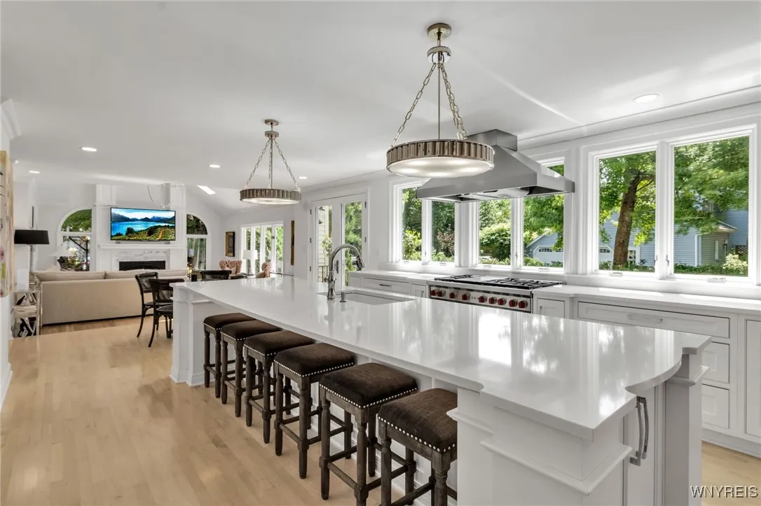 8409 Bridlewood Drive, Clarence, New York 14051, Clarence, New York 14051, 4 Bedrooms Bedrooms, 11 Rooms Rooms,2 BathroomsBathrooms,Residential,For Sale,8409 Bridlewood Drive, Clarence, New York 14051,B1621356