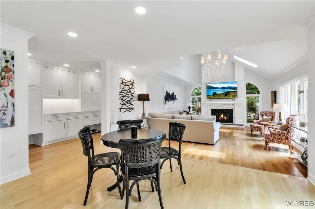 8409 Bridlewood Drive, Clarence, New York 14051, Clarence, New York 14051, 4 Bedrooms Bedrooms, 11 Rooms Rooms,2 BathroomsBathrooms,Residential,For Sale,8409 Bridlewood Drive, Clarence, New York 14051,B1621356