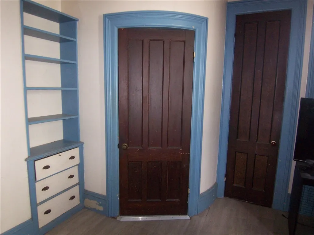 205 W Jackson St, Palmyra, New York 14522, Palmyra, New York 14522, 4 Bedrooms Bedrooms, 9 Rooms Rooms,1 BathroomBathrooms,Residential,Closed,205 W Jackson St, Palmyra, New York 14522,0,R1621606