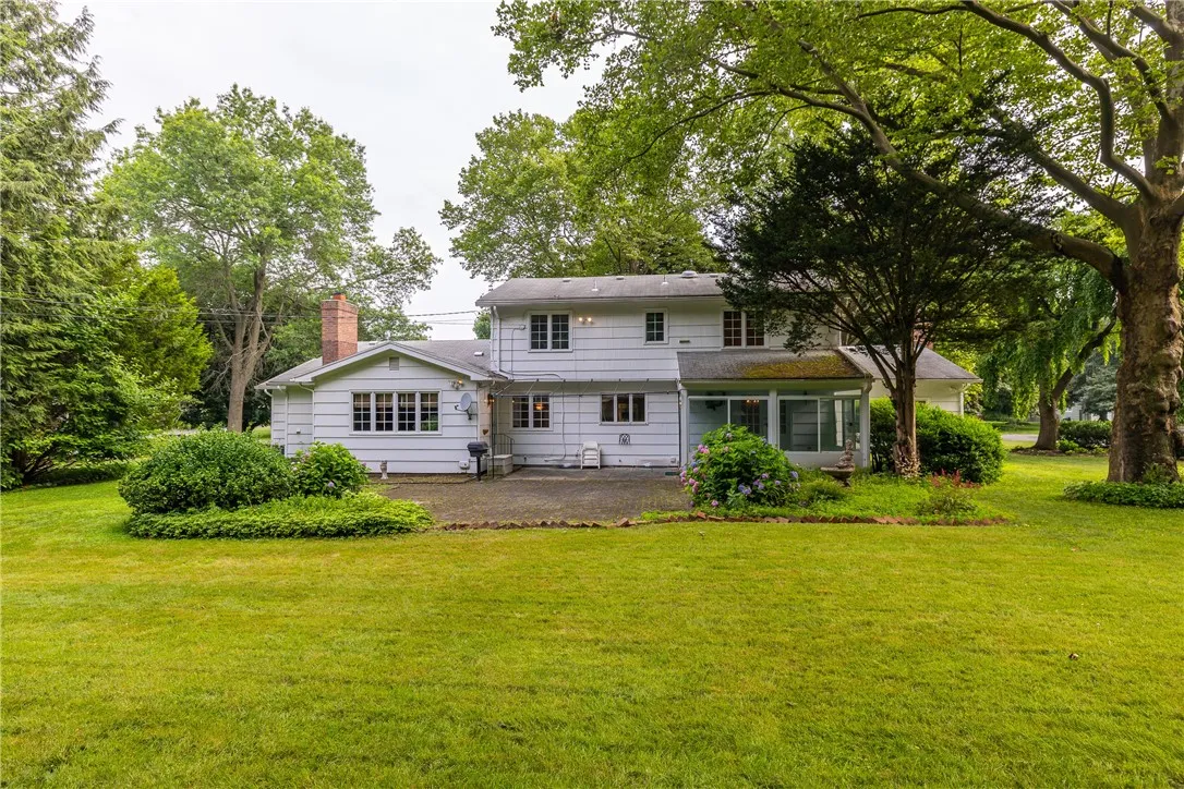 8 Cranswick Lane, Pittsford, New York 14618, Pittsford, New York 14618, 5 Bedrooms Bedrooms, 11 Rooms Rooms,2 BathroomsBathrooms,Residential,For Sale,8 Cranswick Lane, Pittsford, New York 14618,R1622846