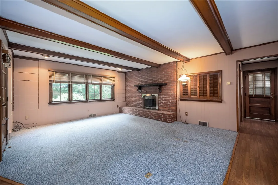 8 Cranswick Lane, Pittsford, New York 14618, Pittsford, New York 14618, 5 Bedrooms Bedrooms, 11 Rooms Rooms,2 BathroomsBathrooms,Residential,For Sale,8 Cranswick Lane, Pittsford, New York 14618,R1622846