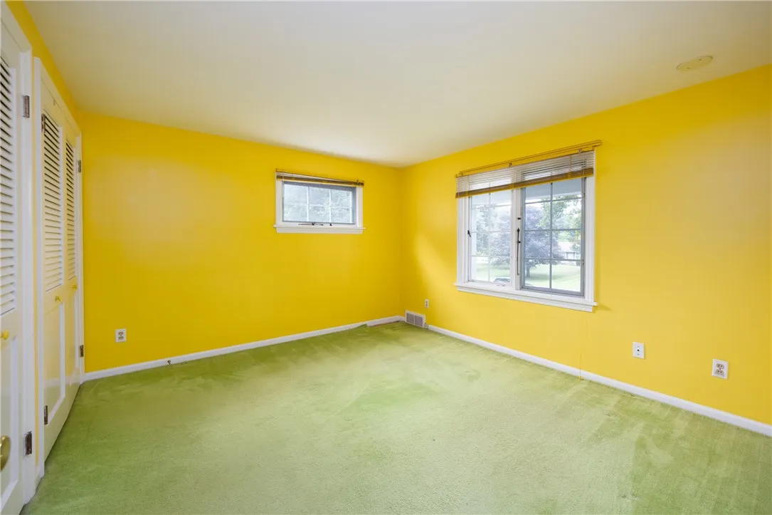 8 Cranswick Lane, Pittsford, New York 14618, Pittsford, New York 14618, 5 Bedrooms Bedrooms, 11 Rooms Rooms,2 BathroomsBathrooms,Residential,For Sale,8 Cranswick Lane, Pittsford, New York 14618,R1622846