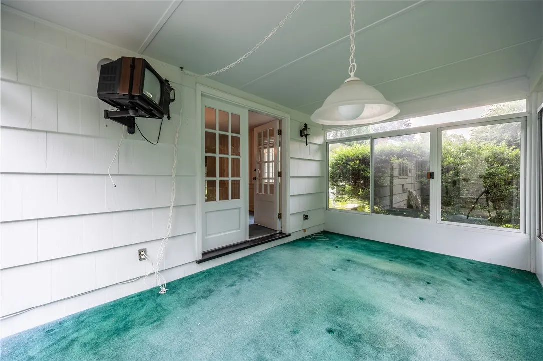 8 Cranswick Lane, Pittsford, New York 14618, Pittsford, New York 14618, 5 Bedrooms Bedrooms, 11 Rooms Rooms,2 BathroomsBathrooms,Residential,For Sale,8 Cranswick Lane, Pittsford, New York 14618,R1622846