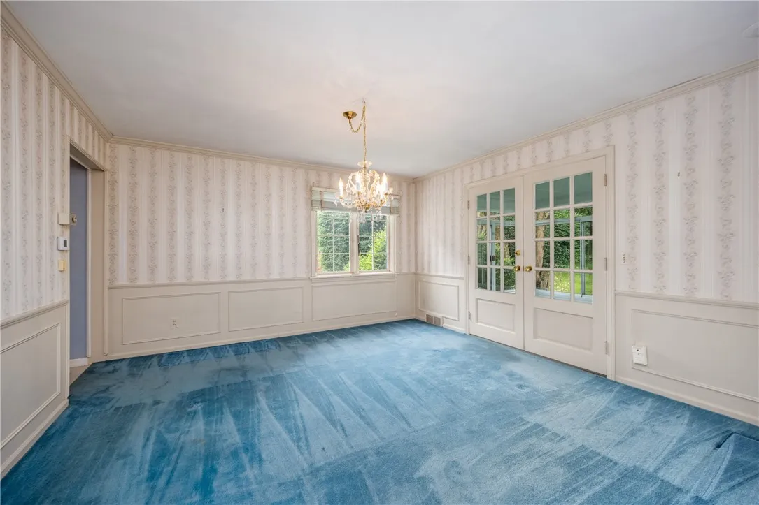 8 Cranswick Lane, Pittsford, New York 14618, Pittsford, New York 14618, 5 Bedrooms Bedrooms, 11 Rooms Rooms,2 BathroomsBathrooms,Residential,For Sale,8 Cranswick Lane, Pittsford, New York 14618,R1622846