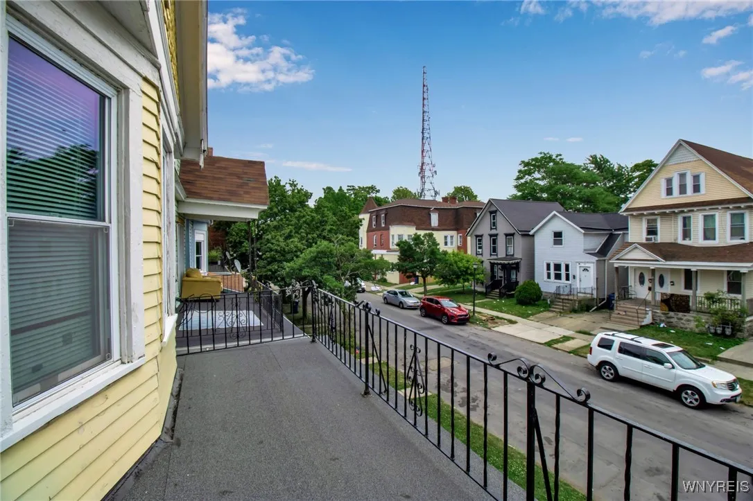 118 Auburn Avenue, Buffalo, New York 14213, Buffalo, New York 14213, 4 Bedrooms Bedrooms, ,2 BathroomsBathrooms,Residential,For Sale,118 Auburn Avenue, Buffalo, New York 14213,B1622822
