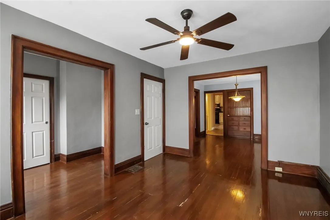 118 Auburn Avenue, Buffalo, New York 14213, Buffalo, New York 14213, 4 Bedrooms Bedrooms, ,2 BathroomsBathrooms,Residential,For Sale,118 Auburn Avenue, Buffalo, New York 14213,B1622822