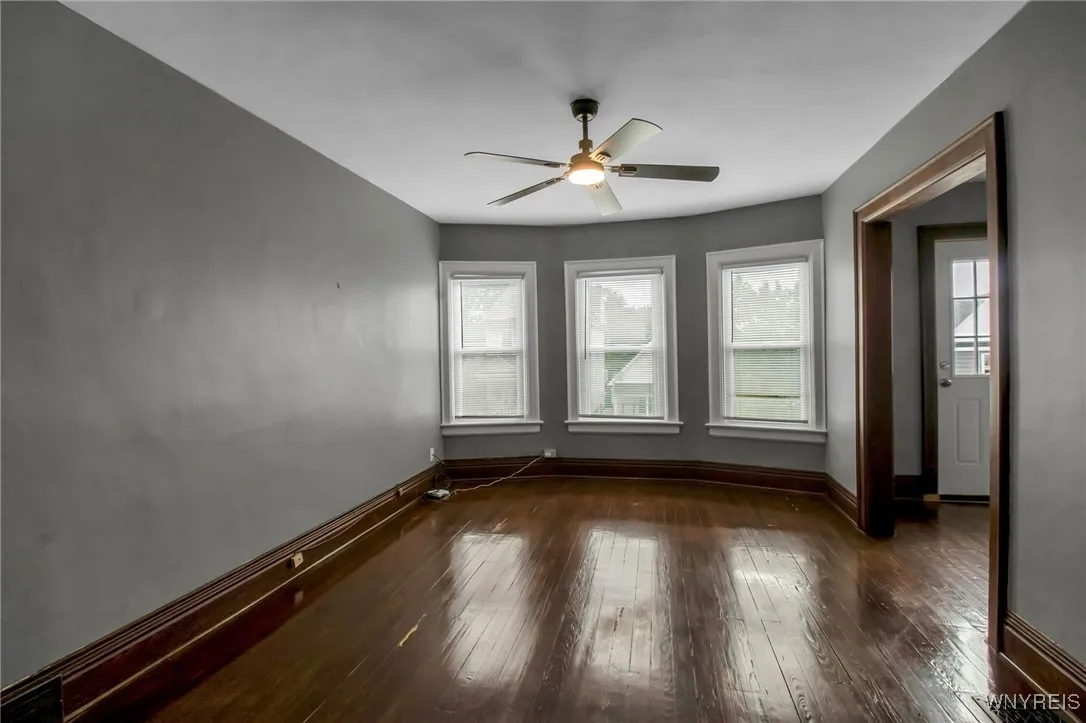 118 Auburn Avenue, Buffalo, New York 14213, Buffalo, New York 14213, 4 Bedrooms Bedrooms, ,2 BathroomsBathrooms,Residential,For Sale,118 Auburn Avenue, Buffalo, New York 14213,B1622822