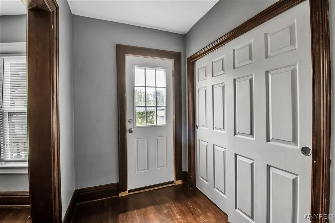 118 Auburn Avenue, Buffalo, New York 14213, Buffalo, New York 14213, 4 Bedrooms Bedrooms, ,2 BathroomsBathrooms,Residential,For Sale,118 Auburn Avenue, Buffalo, New York 14213,B1622822