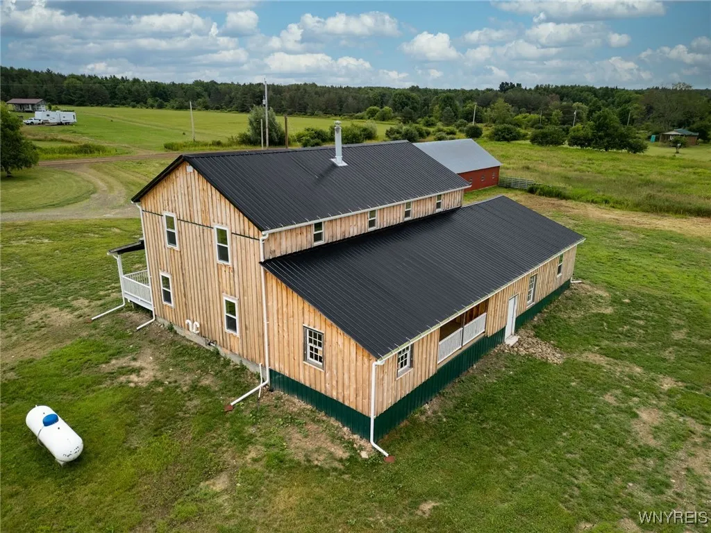 9285 Glinderman Road, Caneadea, New York 14735, Caneadea, New York 14735, 5 Bedrooms Bedrooms, 11 Rooms Rooms,1 BathroomBathrooms,Residential,For Sale,9285 Glinderman Road, Caneadea, New York 14735,B1618138