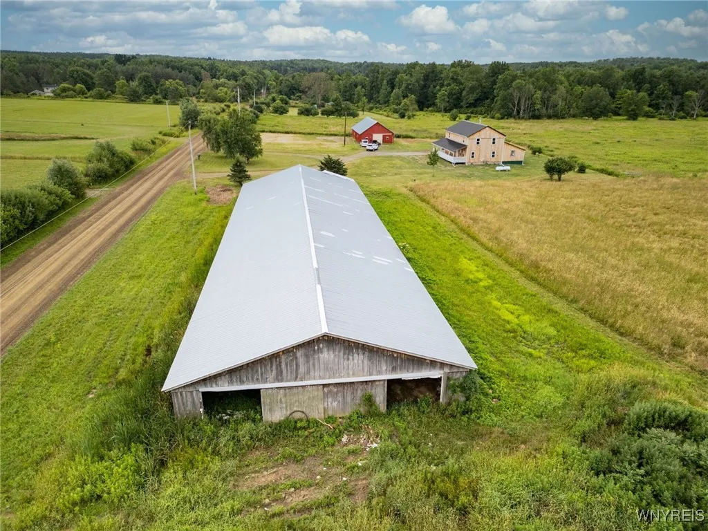 9285 Glinderman Road, Caneadea, New York 14735, Caneadea, New York 14735, 5 Bedrooms Bedrooms, 11 Rooms Rooms,1 BathroomBathrooms,Residential,For Sale,9285 Glinderman Road, Caneadea, New York 14735,B1618138
