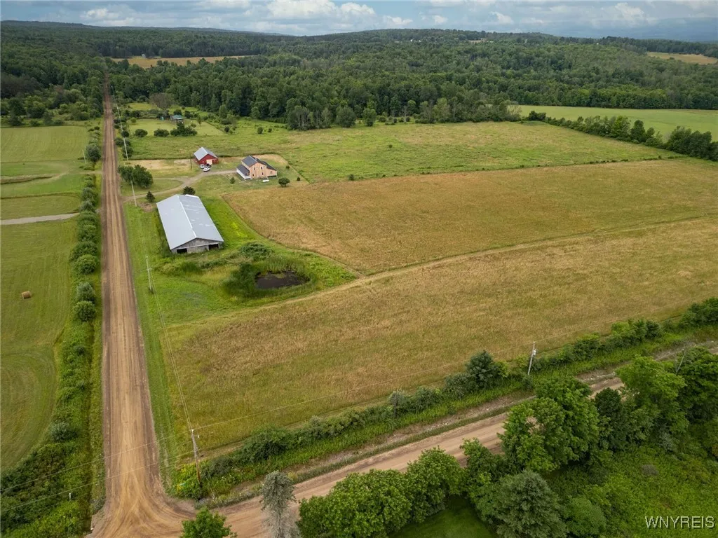 9285 Glinderman Road, Caneadea, New York 14735, Caneadea, New York 14735, 5 Bedrooms Bedrooms, 11 Rooms Rooms,1 BathroomBathrooms,Residential,For Sale,9285 Glinderman Road, Caneadea, New York 14735,B1618138