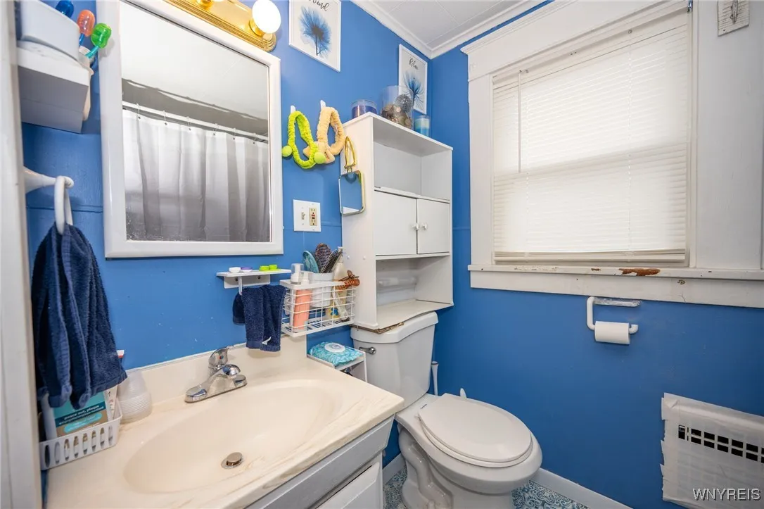 120 Maple Avenue, Hamburg, New York 14219, Hamburg, New York 14219, 6 Bedrooms Bedrooms, ,3 BathroomsBathrooms,Residential,For Sale,120 Maple Avenue, Hamburg, New York 14219,B1621876