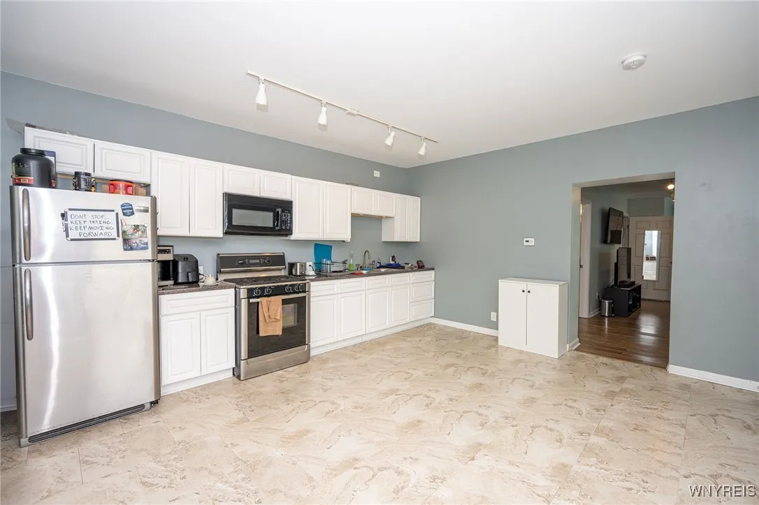 120 Maple Avenue, Hamburg, New York 14219, Hamburg, New York 14219, 6 Bedrooms Bedrooms, ,3 BathroomsBathrooms,Residential,For Sale,120 Maple Avenue, Hamburg, New York 14219,B1621876