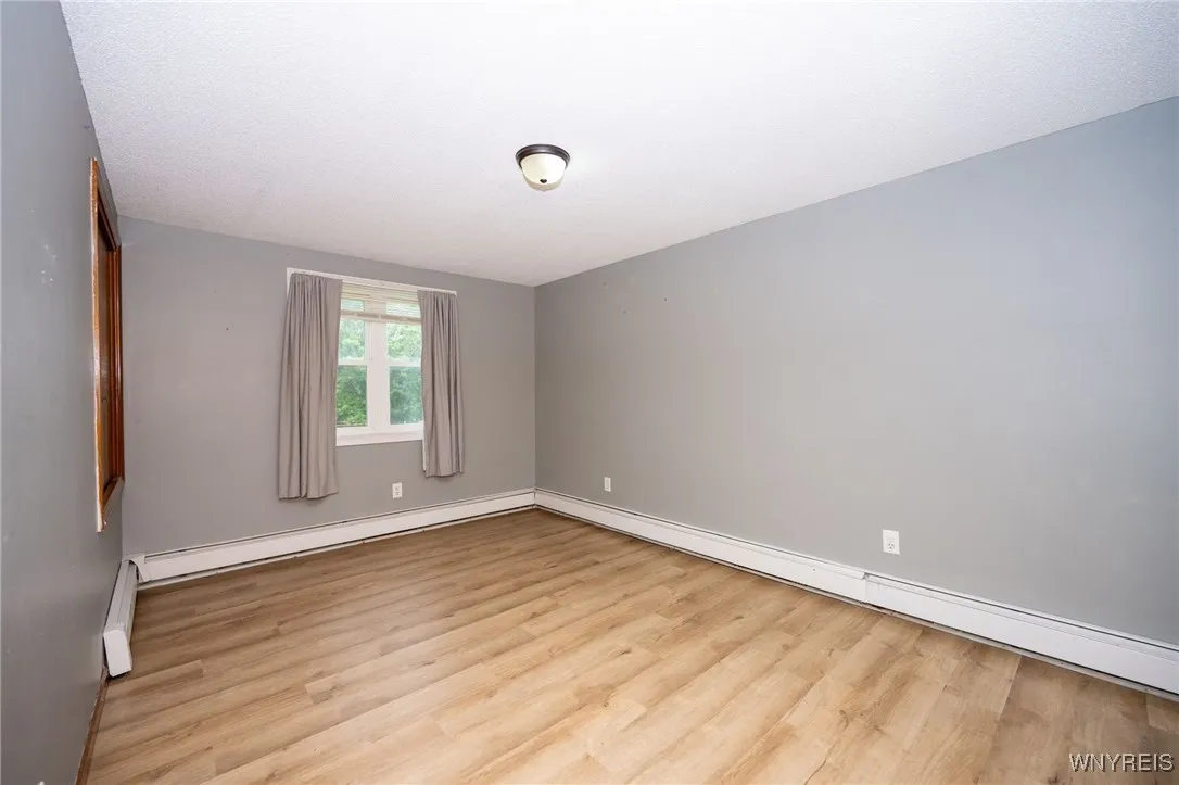 120 Maple Avenue, Hamburg, New York 14219, Hamburg, New York 14219, 6 Bedrooms Bedrooms, ,3 BathroomsBathrooms,Residential,For Sale,120 Maple Avenue, Hamburg, New York 14219,B1621876