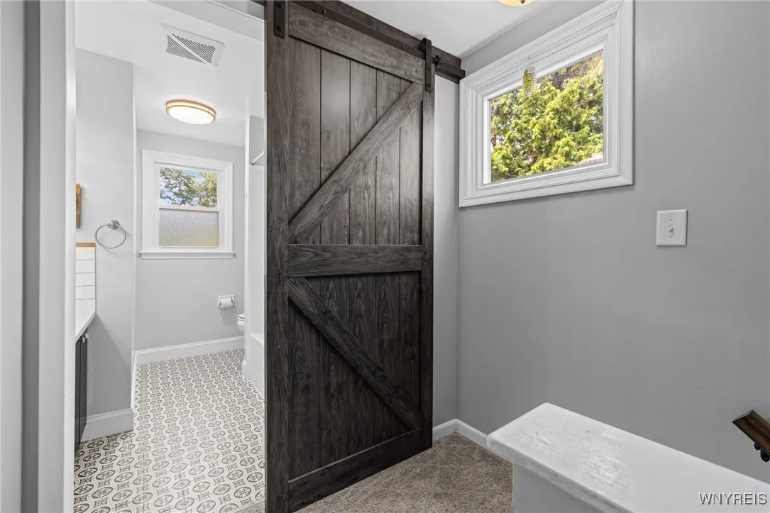 40 Torry Drive, Hamburg, New York 14075, Hamburg, New York 14075, 4 Bedrooms Bedrooms, 8 Rooms Rooms,1 BathroomBathrooms,Residential,For Sale,40 Torry Drive, Hamburg, New York 14075,B1622571