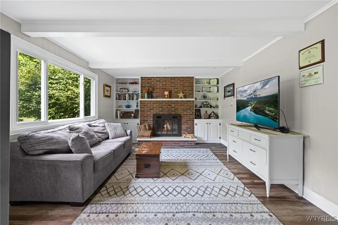 40 Torry Drive, Hamburg, New York 14075, Hamburg, New York 14075, 4 Bedrooms Bedrooms, 8 Rooms Rooms,1 BathroomBathrooms,Residential,For Sale,40 Torry Drive, Hamburg, New York 14075,B1622571