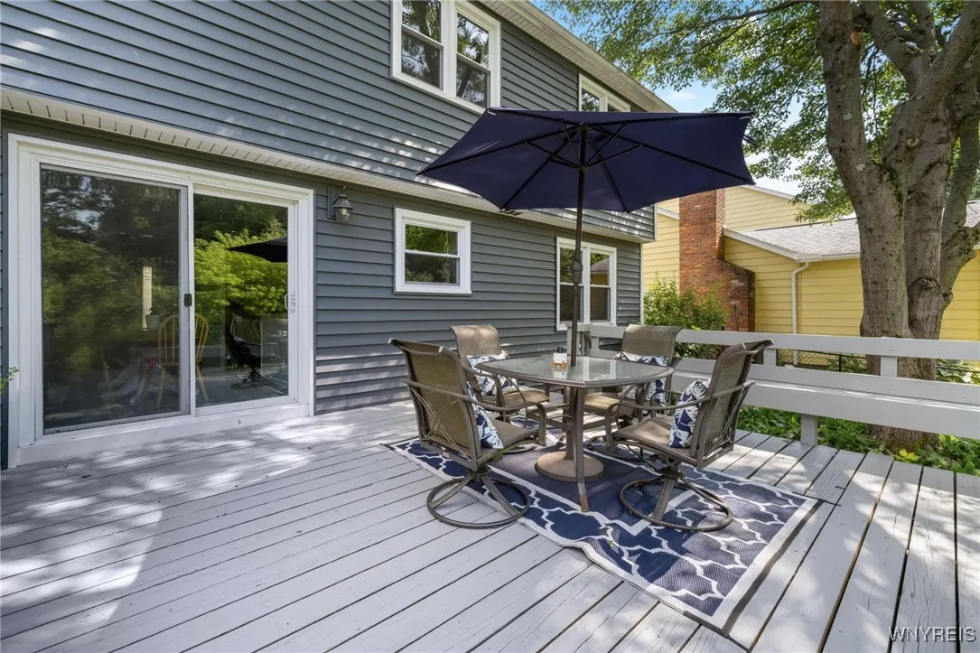 40 Torry Drive, Hamburg, New York 14075, Hamburg, New York 14075, 4 Bedrooms Bedrooms, 8 Rooms Rooms,1 BathroomBathrooms,Residential,For Sale,40 Torry Drive, Hamburg, New York 14075,B1622571