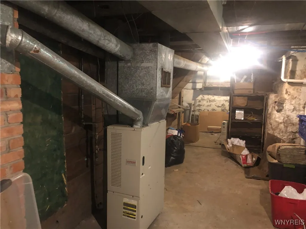 129 12th Street, Niagara Falls, New York 14303, Niagara Falls, New York 14303, 5 Bedrooms Bedrooms, ,2 BathroomsBathrooms,Residential,For Sale,129 12th Street, Niagara Falls, New York 14303,B1622818