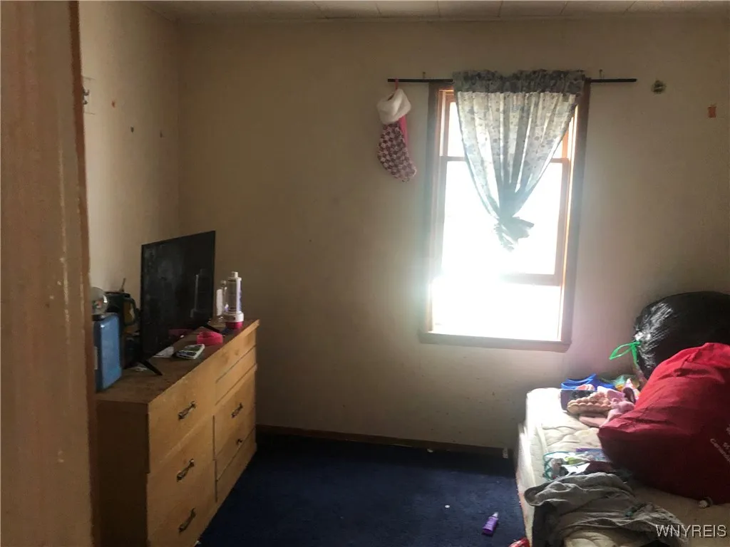129 12th Street, Niagara Falls, New York 14303, Niagara Falls, New York 14303, 5 Bedrooms Bedrooms, ,2 BathroomsBathrooms,Residential,For Sale,129 12th Street, Niagara Falls, New York 14303,B1622818