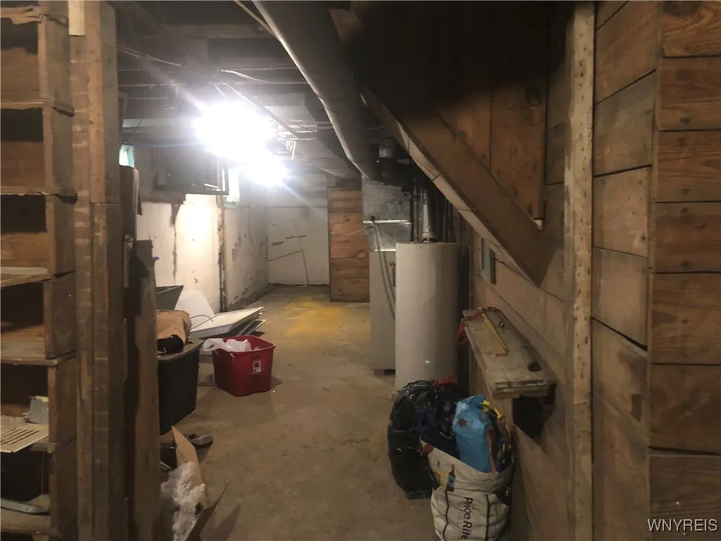 129 12th Street, Niagara Falls, New York 14303, Niagara Falls, New York 14303, 5 Bedrooms Bedrooms, ,2 BathroomsBathrooms,Residential,For Sale,129 12th Street, Niagara Falls, New York 14303,B1622818