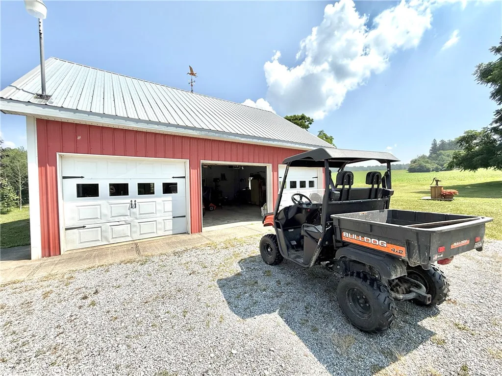 3210 State Route 364 Highway, Benton, New York 145, Benton, New York 14527, 3 Bedrooms Bedrooms, 9 Rooms Rooms,2 BathroomsBathrooms,Residential,For Sale,3210 State Route 364 Highway, Benton, New York 145,R1622833