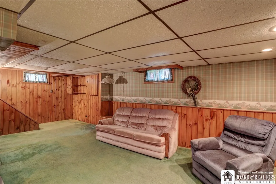71 Hotchkiss Street, Jamestown, New York 14701, Jamestown, New York 14701, 3 Bedrooms Bedrooms, 7 Rooms Rooms,1 BathroomBathrooms,Residential,For Sale,71 Hotchkiss Street, Jamestown, New York 14701,R1620617