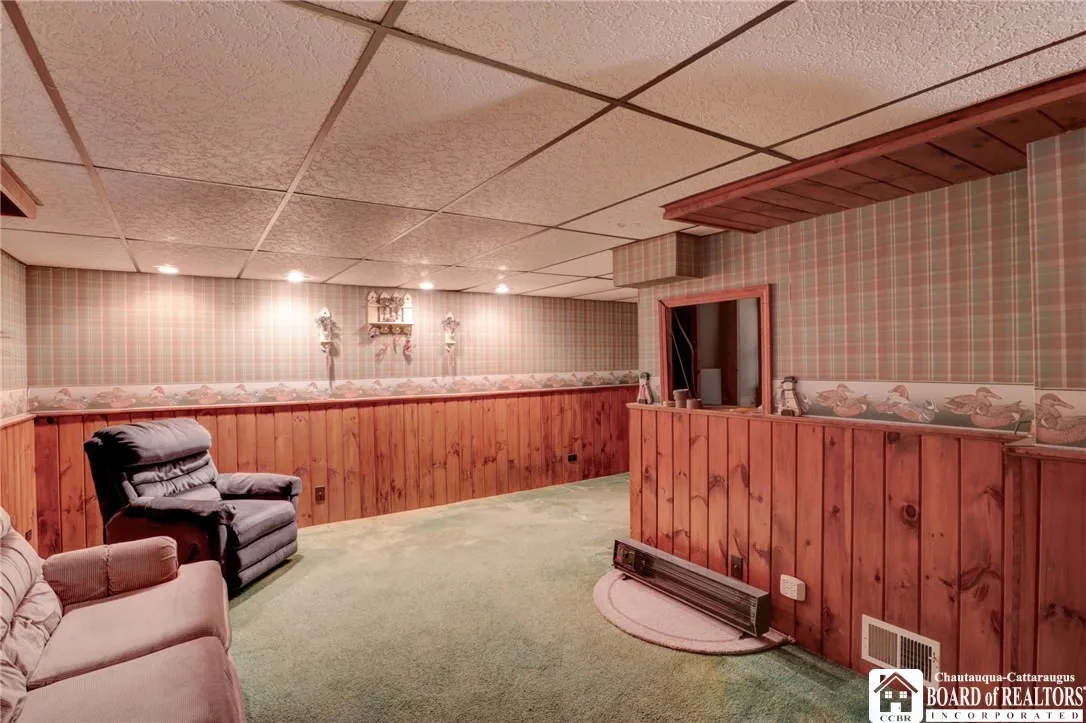 71 Hotchkiss Street, Jamestown, New York 14701, Jamestown, New York 14701, 3 Bedrooms Bedrooms, 7 Rooms Rooms,1 BathroomBathrooms,Residential,For Sale,71 Hotchkiss Street, Jamestown, New York 14701,R1620617