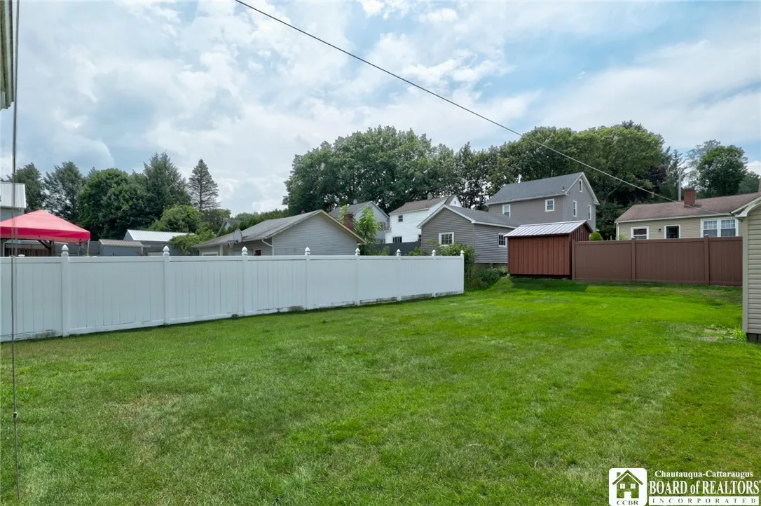 71 Hotchkiss Street, Jamestown, New York 14701, Jamestown, New York 14701, 3 Bedrooms Bedrooms, 7 Rooms Rooms,1 BathroomBathrooms,Residential,For Sale,71 Hotchkiss Street, Jamestown, New York 14701,R1620617