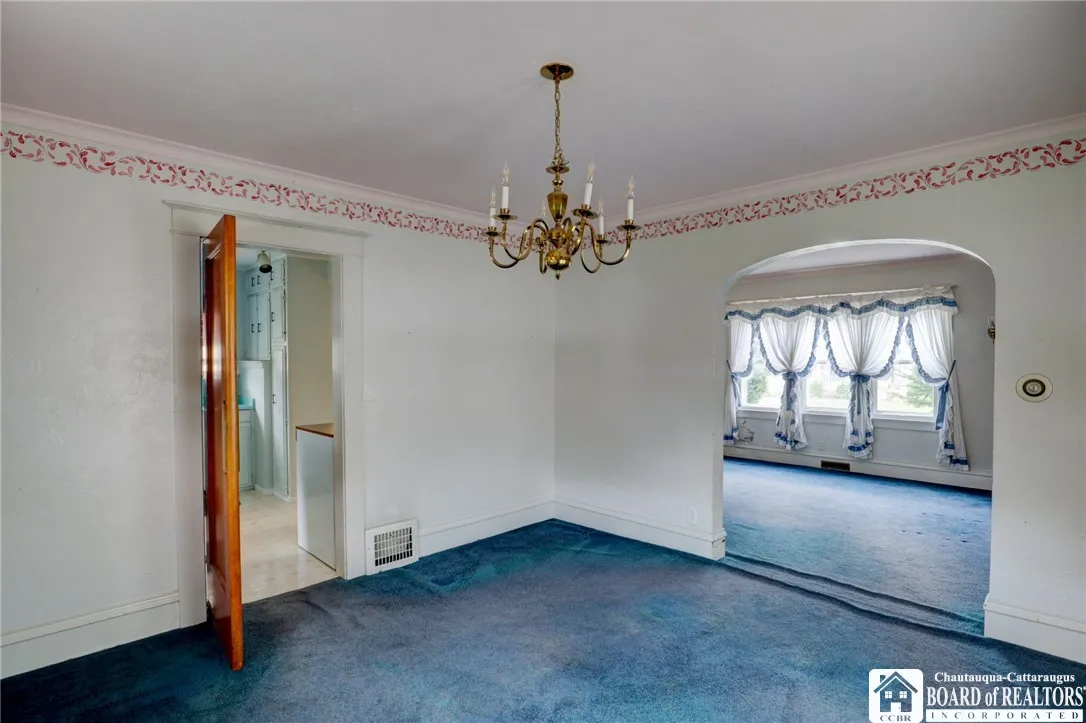 71 Hotchkiss Street, Jamestown, New York 14701, Jamestown, New York 14701, 3 Bedrooms Bedrooms, 7 Rooms Rooms,1 BathroomBathrooms,Residential,For Sale,71 Hotchkiss Street, Jamestown, New York 14701,R1620617