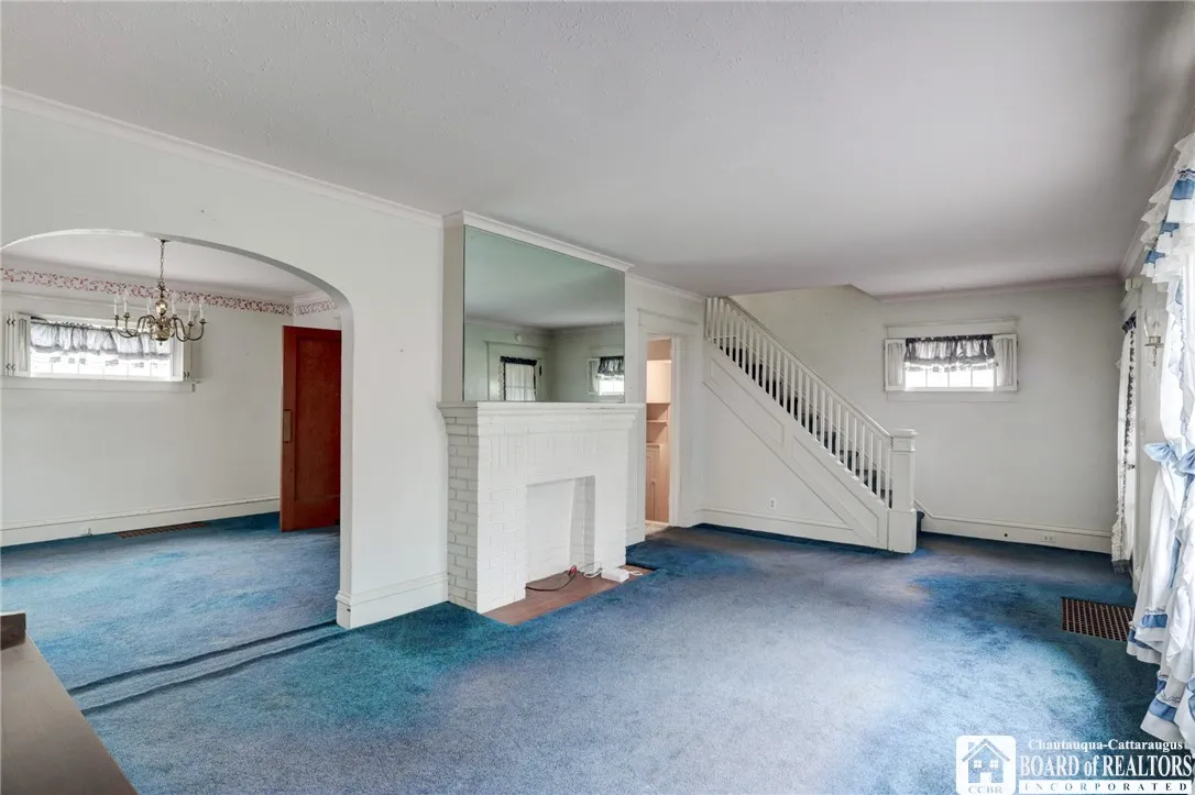 71 Hotchkiss Street, Jamestown, New York 14701, Jamestown, New York 14701, 3 Bedrooms Bedrooms, 7 Rooms Rooms,1 BathroomBathrooms,Residential,For Sale,71 Hotchkiss Street, Jamestown, New York 14701,R1620617