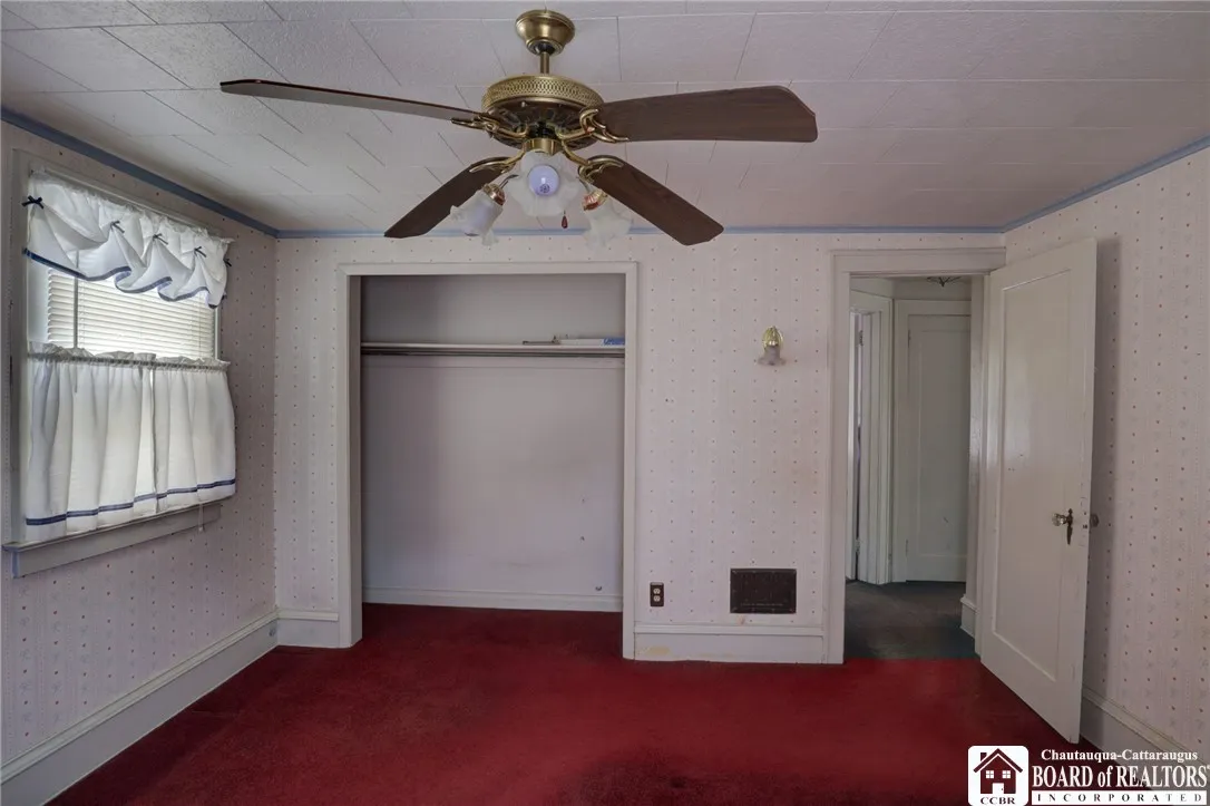 71 Hotchkiss Street, Jamestown, New York 14701, Jamestown, New York 14701, 3 Bedrooms Bedrooms, 7 Rooms Rooms,1 BathroomBathrooms,Residential,For Sale,71 Hotchkiss Street, Jamestown, New York 14701,R1620617