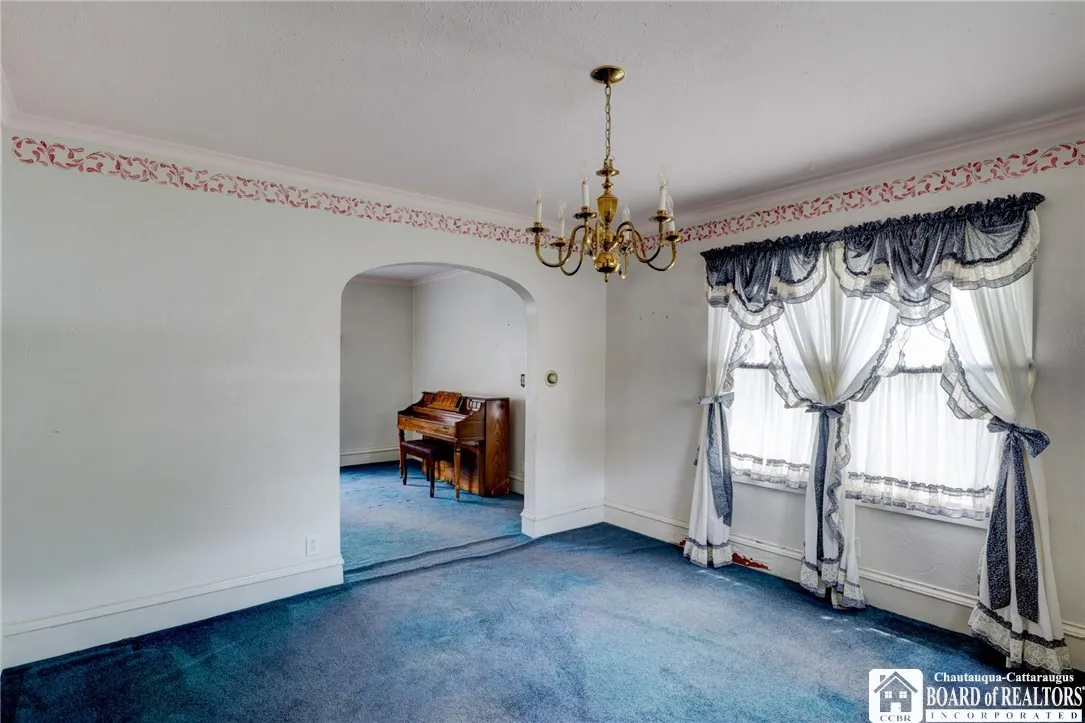 71 Hotchkiss Street, Jamestown, New York 14701, Jamestown, New York 14701, 3 Bedrooms Bedrooms, 7 Rooms Rooms,1 BathroomBathrooms,Residential,For Sale,71 Hotchkiss Street, Jamestown, New York 14701,R1620617