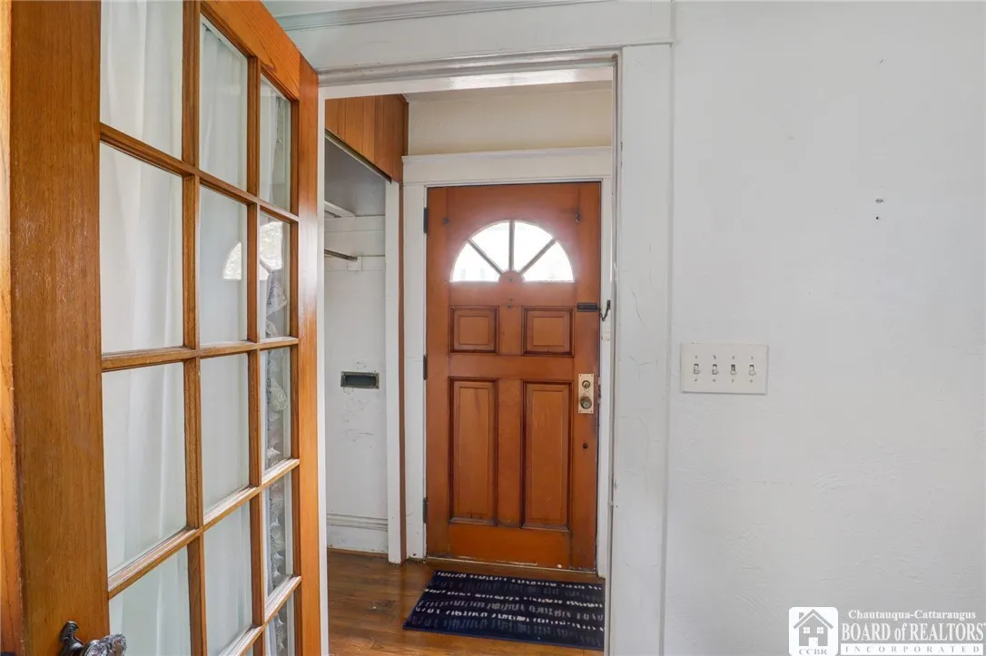 71 Hotchkiss Street, Jamestown, New York 14701, Jamestown, New York 14701, 3 Bedrooms Bedrooms, 7 Rooms Rooms,1 BathroomBathrooms,Residential,For Sale,71 Hotchkiss Street, Jamestown, New York 14701,R1620617