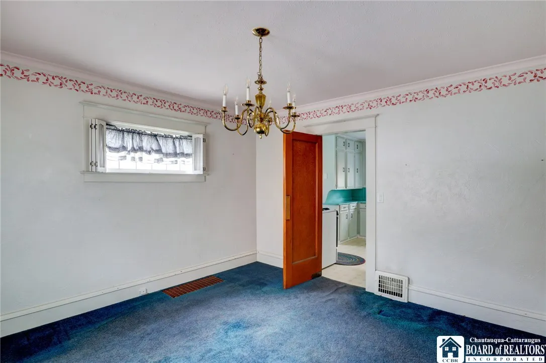 71 Hotchkiss Street, Jamestown, New York 14701, Jamestown, New York 14701, 3 Bedrooms Bedrooms, 7 Rooms Rooms,1 BathroomBathrooms,Residential,For Sale,71 Hotchkiss Street, Jamestown, New York 14701,R1620617