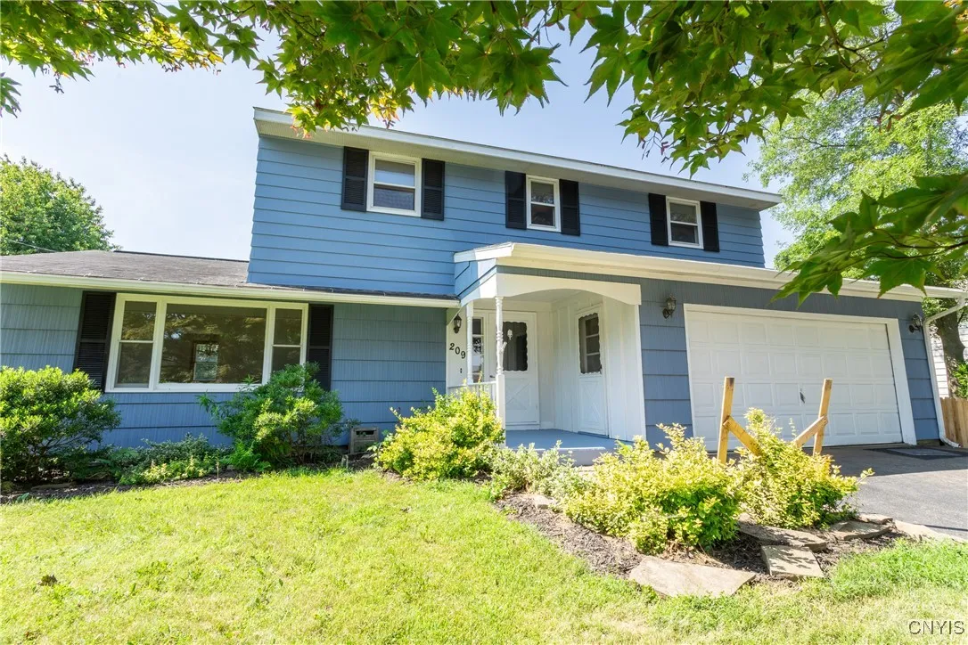 209 Pear Tree Drive, Camillus, New York 13031, Camillus, New York 13031, 4 Bedrooms Bedrooms, 13 Rooms Rooms,1 BathroomBathrooms,Residential,For Sale,209 Pear Tree Drive, Camillus, New York 13031,S1622145