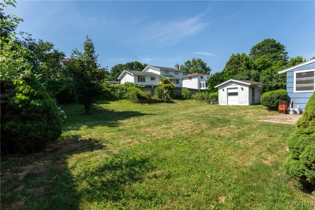 209 Pear Tree Drive, Camillus, New York 13031, Camillus, New York 13031, 4 Bedrooms Bedrooms, 13 Rooms Rooms,1 BathroomBathrooms,Residential,For Sale,209 Pear Tree Drive, Camillus, New York 13031,S1622145