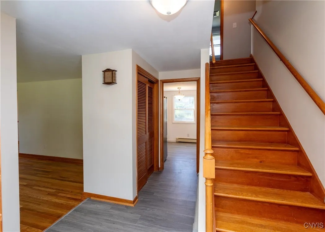 209 Pear Tree Drive, Camillus, New York 13031, Camillus, New York 13031, 4 Bedrooms Bedrooms, 13 Rooms Rooms,1 BathroomBathrooms,Residential,For Sale,209 Pear Tree Drive, Camillus, New York 13031,S1622145