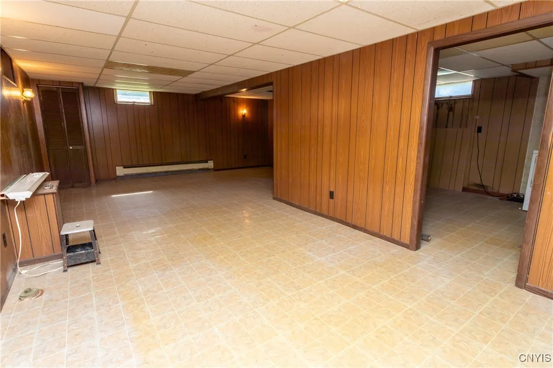 209 Pear Tree Drive, Camillus, New York 13031, Camillus, New York 13031, 4 Bedrooms Bedrooms, 13 Rooms Rooms,1 BathroomBathrooms,Residential,For Sale,209 Pear Tree Drive, Camillus, New York 13031,S1622145