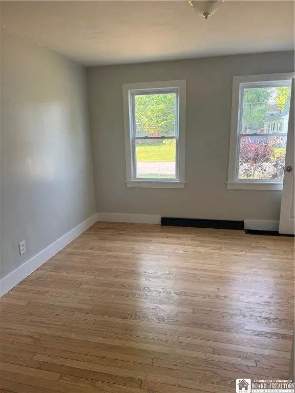 18 Arlington Street, Ellicott, New York 14701, Ellicott, New York 14701, 3 Bedrooms Bedrooms, 8 Rooms Rooms,1 BathroomBathrooms,Residential,For Sale,18 Arlington Street, Ellicott, New York 14701,R1621883