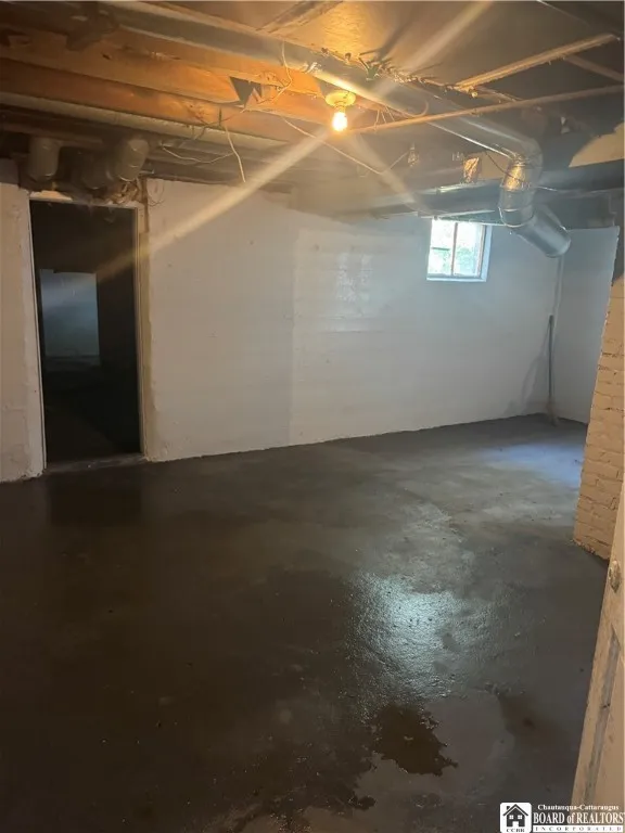 18 Arlington Street, Ellicott, New York 14701, Ellicott, New York 14701, 3 Bedrooms Bedrooms, 8 Rooms Rooms,1 BathroomBathrooms,Residential,For Sale,18 Arlington Street, Ellicott, New York 14701,R1621883