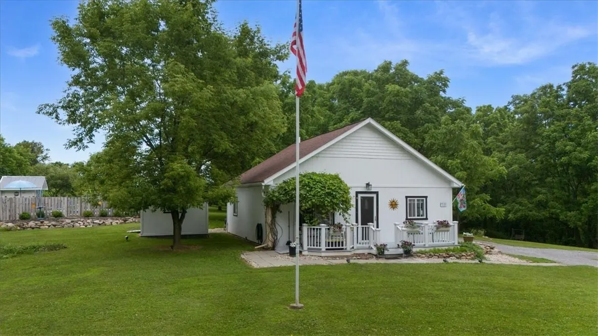 9330 Big Tree Road, Richmond, New York 14466, Richmond, New York 14466, 1 Bedroom Bedrooms, 4 Rooms Rooms,1 BathroomBathrooms,Residential,For Sale,9330 Big Tree Road, Richmond, New York 14466,R1622534