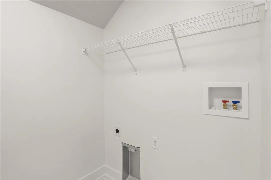 59 Mount Cassino Drive, Greece, New York 14612, Greece, New York 14612, 4 Bedrooms Bedrooms, 9 Rooms Rooms,2 BathroomsBathrooms,Residential,For Sale,59 Mount Cassino Drive, Greece, New York 14612,R1622006