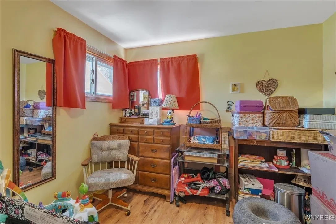 69 Ashford Avenue, Tonawanda, New York 14150, Tonawanda, New York 14150, 4 Bedrooms Bedrooms, 8 Rooms Rooms,1 BathroomBathrooms,Residential,For Sale,69 Ashford Avenue, Tonawanda, New York 14150,B1622929