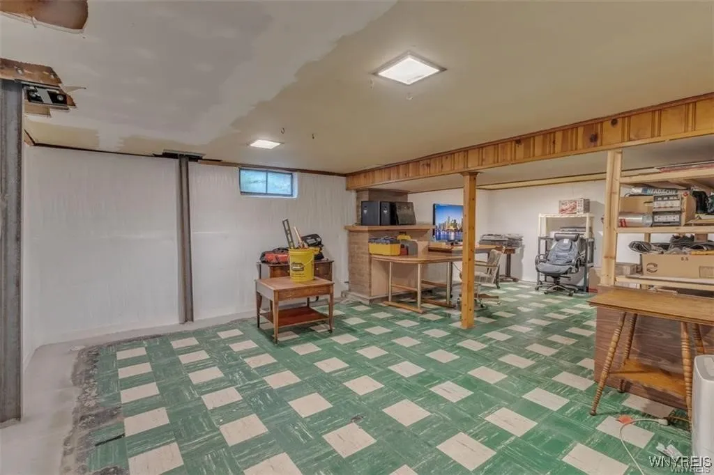 69 Ashford Avenue, Tonawanda, New York 14150, Tonawanda, New York 14150, 4 Bedrooms Bedrooms, 8 Rooms Rooms,1 BathroomBathrooms,Residential,For Sale,69 Ashford Avenue, Tonawanda, New York 14150,B1622929